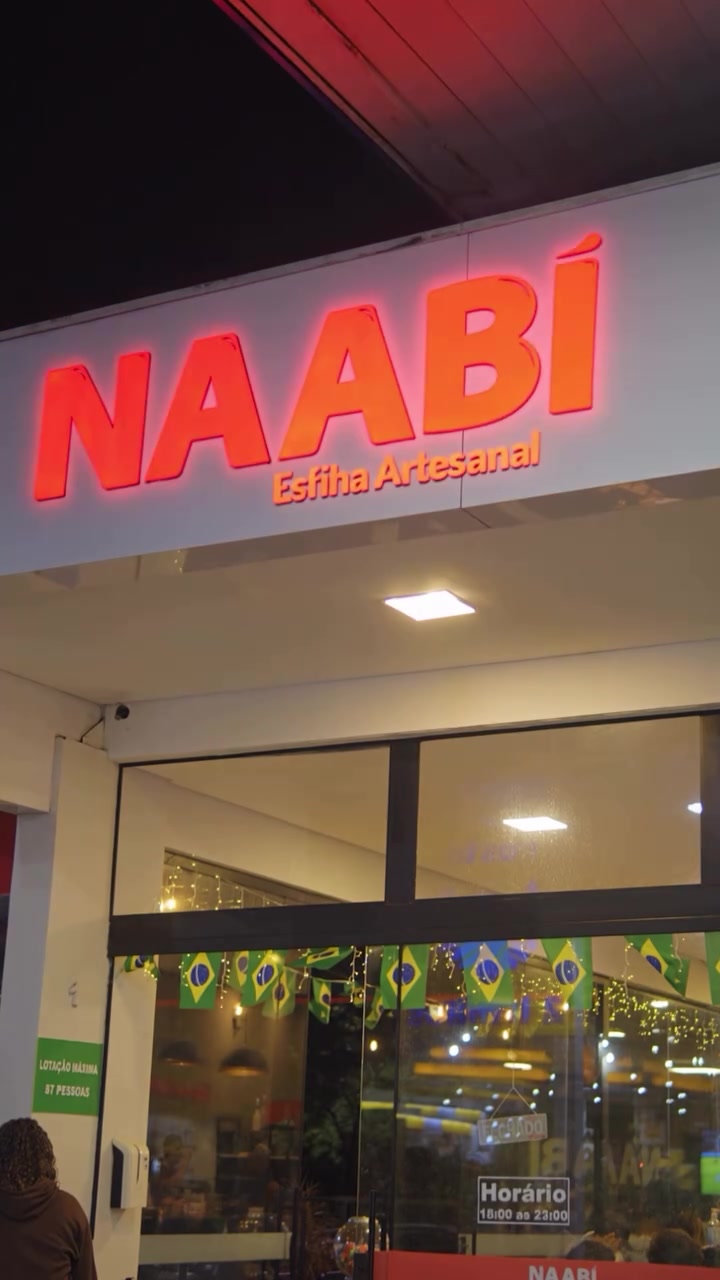 Naabí Esfiharia — Filmes Publicitários